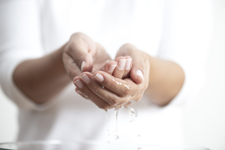 O descalcificante ajuda no eczema?